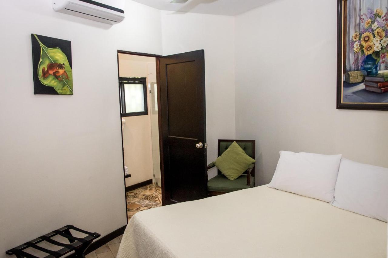 Casa Maria Aeropuerto B&B Rio Segundo Bagian luar foto